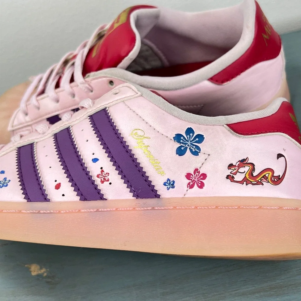 Adidas x Disney Mulan Superstar Pink Purple Mushu Girls Shoes IH5022 Size 2